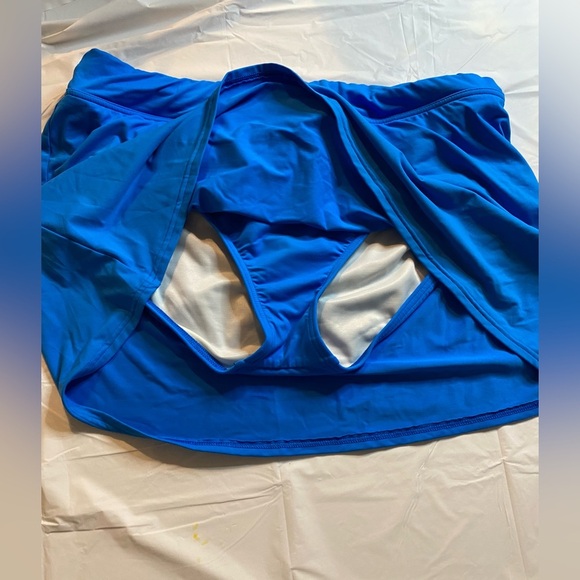 Lands' End Blue Skater Mini Skirt for Athletic Wear - Picture 4 of 4